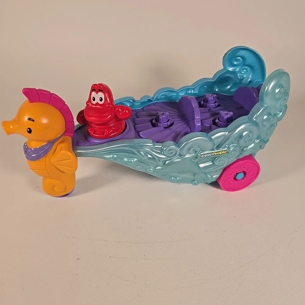 Fisher Price Little People‎ Little Mermaid Ariel's Musical Carriage - Works